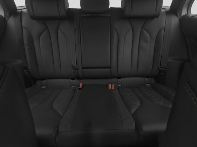 Skoda Enyaq iV 60 Founders Edition Silver | CAMERA | KEYLESS | STUURVERW. | TREKHAAK