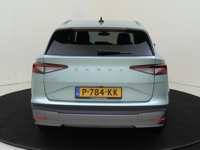 Skoda Enyaq iV 80 | Keyless | 3-zone airco | Achteruitrijcamera | Voorklimatisering | Stoel- en stuurwielverwarming | CarPlay | Cruise control | Navigatie |