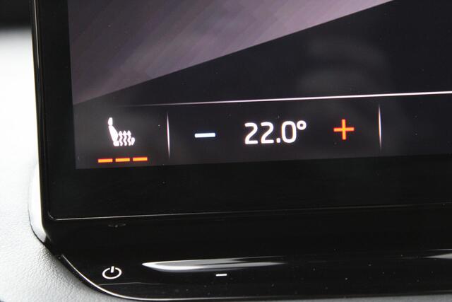 Skoda Enyaq iV 80 Sportline SOh 90% PANO LEER SFEER TREKHAAK 158000KM!!!