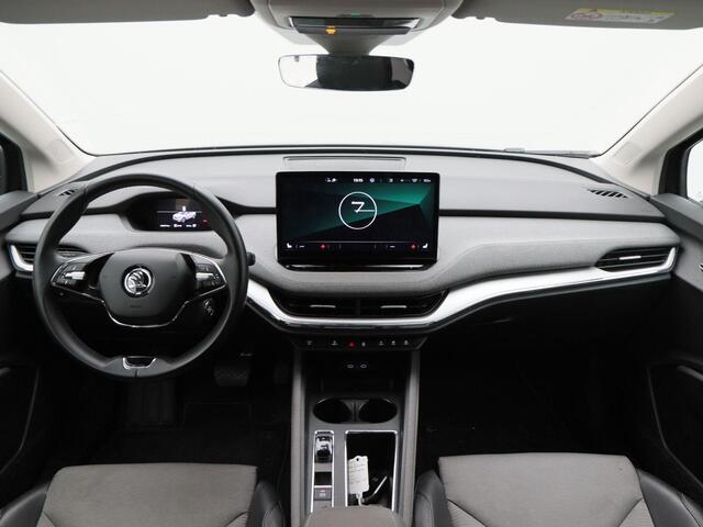 Skoda Enyaq iV 60 | SOH 92% | Stoelverwarming | Trekhaak | CarPlay | Adaptive Cruise | Camera | 20 Inch | 108.874 Km!