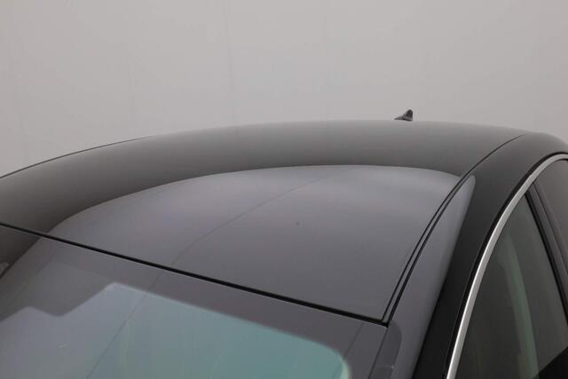 Skoda Enyaq iV Coupé Business Edition Plus 204 pk | Warmtepomp | Panoramadak | Leder | Camera | Matrix LED | Keyless | Canton | 20 inch