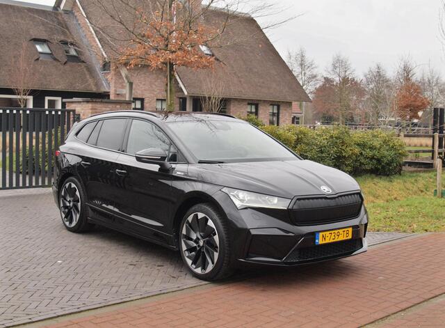 Skoda Enyaq iV 80 Sportline | SOH 93% | Camera | Trekhaak | Sfeerverlichting | Sportstoelen | Cruise Control |
