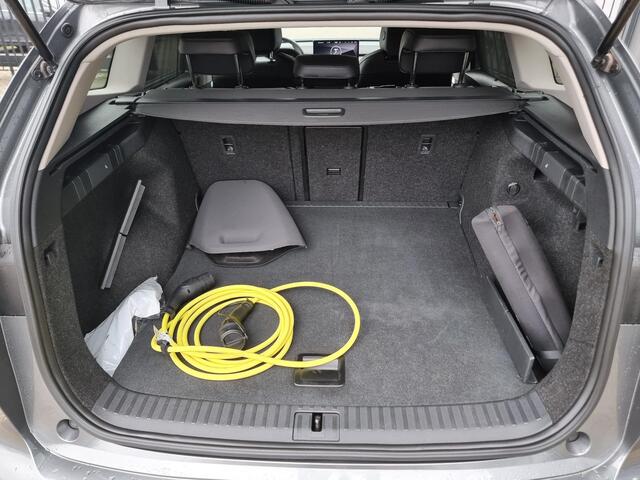 Skoda Enyaq iV 80 | SoH 96% | Navigatie | Achteruitrijcamera | Stoelverwarming |