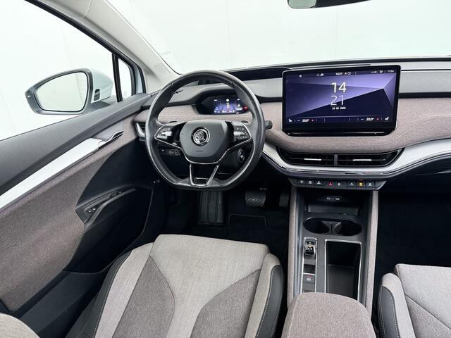 Skoda Enyaq iV 80 First Edition HighLuxus Soh92% Pano-Dak Elektr.Trekhaak *BOMVOL ¤ 63.000 nieuw!* 21"lm Full-Led 360-Camera Adaptive-Cruise Navi Apple Carplay Android PDC-a+v Akoustiche-Ramen Keyless HUD Elektr.Stoel+Geheugen(+stuur)+Bank-Verwarmd Trekhaak First Editi 