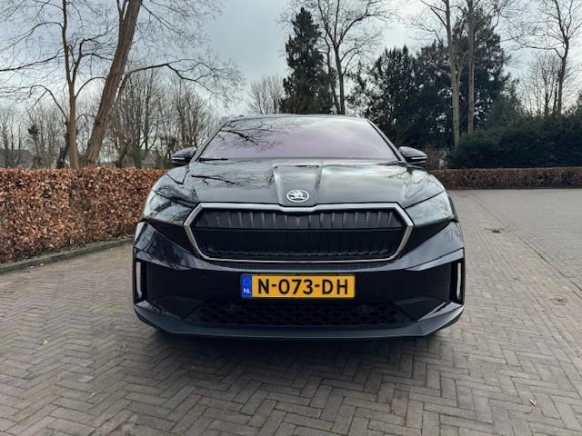 Skoda Enyaq iV 80 First Edition 204PK SOH 93% Warmtepomp/Trekhaak/Leer/Acarplay/Led/Nav/Camera/Fabrieksgarantie