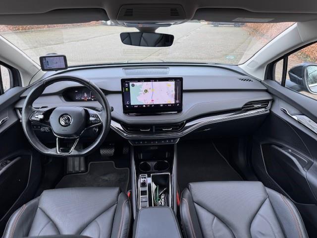 Skoda Enyaq iV 80 First Edition 204PK SOH 93% Warmtepomp/Trekhaak/Leer/Acarplay/Led/Nav/Camera/Fabrieksgarantie