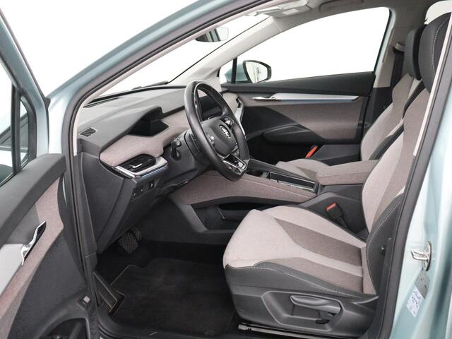 Skoda Enyaq iV 60 | SOH 91% | Trekhaak | Stoelverwarming | Camera | Sportstuur | Carplay | Navigatie | Cruise control | Full LED | Half leder | DAB | Parkeerhulp | Sfeerverlichting | Climate control