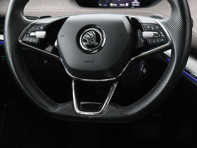 Skoda Enyaq iV 60 | SOH 91% | Trekhaak | Stoelverwarming | Camera | Sportstuur | Carplay | Navigatie | Cruise control | Full LED | Half leder | DAB | Parkeerhulp | Sfeerverlichting | Climate control