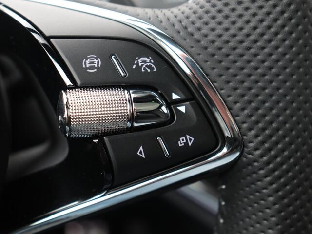 Skoda Enyaq iV Coupé 60 Sportline 180 pk | Panoramadak | SoH 91% | Apple Carplay/Android Auto | Navigatie | 21" Lichtmetalen velgen