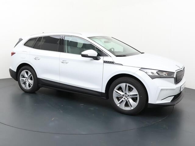 Skoda Enyaq iV 80 204 pk | Navigatie | Apple Carplay/Android | Camera | tot 537 km actieradius | 19" Lichtmetalen velgen |