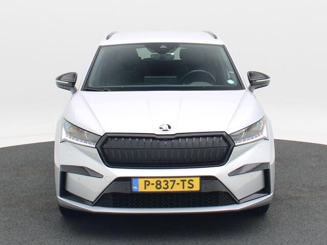 Skoda Enyaq iV 60 180 Pk Sportline | Stoel/Stuur Verwarming | Camera | Climatronic | Adaptive Cruise | Full LED | 20 Inch | 125.515 Km !!