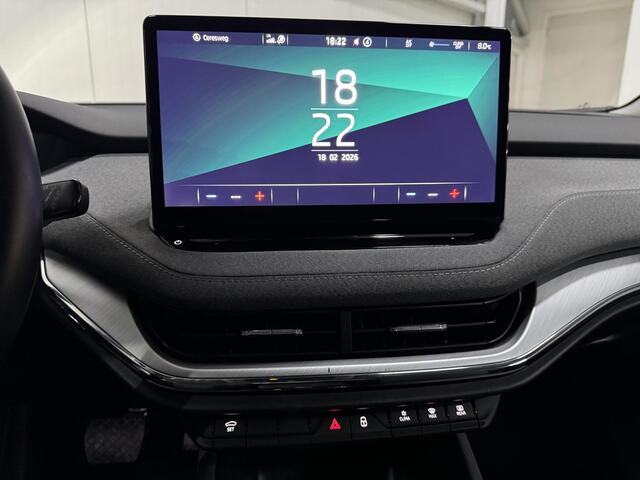 Skoda Enyaq iV 60 91% SOH TREKHAAK NAVI CLIMA PDC LMV
