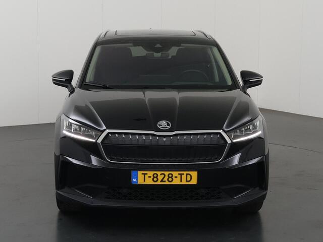 Skoda Enyaq iV 80 | SOH 93% | Lederen Interieur | Stuur/Stoelverwarming Voor + Achter | HUD | Navigatie | DAB | Camera | Sfeerverlichting | Adaptieve Cruise Control | Panoramadak |