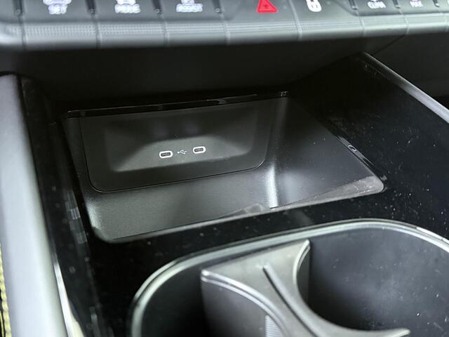 Skoda Enyaq iV Coupé 80 RS | 299 PK | Trekhaak | Warmtepomp | Panoramadak | Canton audiosysteem | 360 graden camera | Crystal Lighting grill |