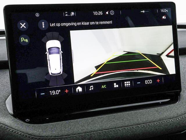 Skoda Enyaq iV 50 150pk Selection · Camera · Apple/Android Car Play · Navigatie · P-Sensoren · Cruise Control · Sfeerverlichting · 19'' Inch ·