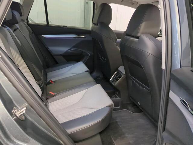 Skoda Enyaq iV 60 Business Edition 29.500 km | Virtual Cockpit | Navigatie | Panorama-Dak | WORDT VERWACHT