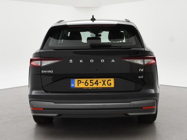 Skoda Enyaq iV 60 + SFEERVERLICHTING | CAMERA | NAVIGATIE | APPLE CARPLAY | ANDROID AUTO | 19 INCH LMV
