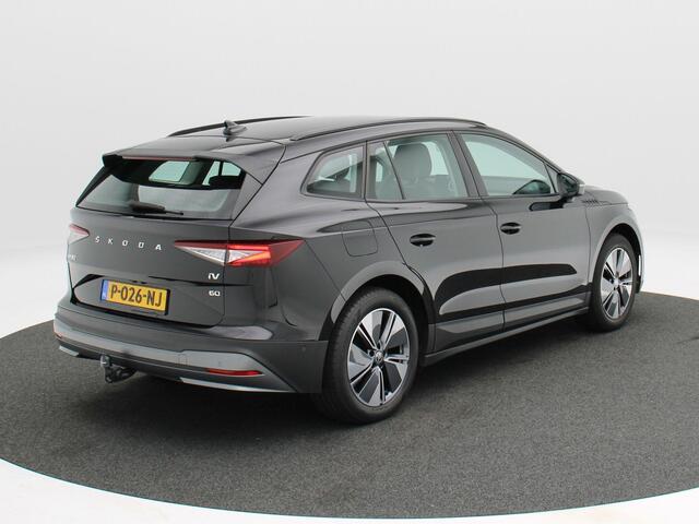 Skoda Enyaq iV 60 170 Pk Automaat | Trekhaak | Camera | Climatronic | CarPlay | Cruise Control | 19 Inch | 35.226 Km !!