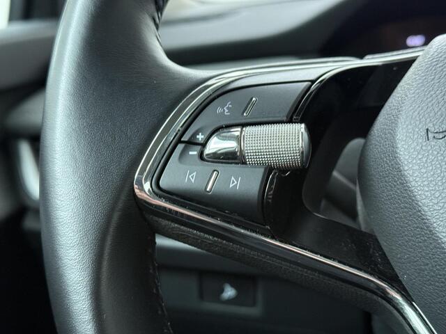 Skoda Enyaq iV 60 | 180 PK | SoH 89% | Cruise control | Navigatiesysteem | LED verlichting | Achteruitrijcamera |