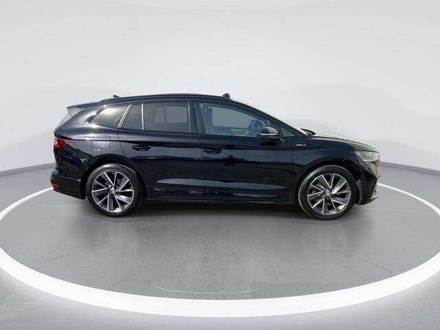 Skoda Enyaq iV 80 Sportline 150kW/204 PK · Panoramadak · Leder/Alcantara · Apple/Android Car Play · Camera · Elektrische stoelverstelling ·