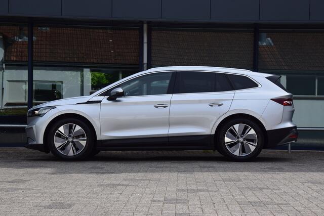 Skoda Enyaq iV 60 | Org. NL | BOVAG Garantie | SOH 93,45% | Warmtepomp | Apple Carplay/Android Auto | Stoelverwarming | 19'' Velgen | Parkeersensoren Achter | Full LED |