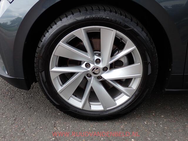 Skoda Enyaq iV 80 / WARMTEPOMP / CARPLAY / 20'' / KEYLESS