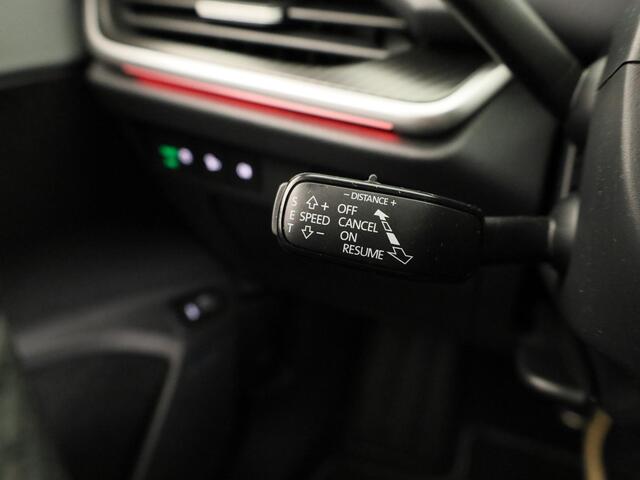 Skoda Enyaq iV 60 Sportline 204pk | Panoramadak | Light Band | Head up | Canton Sound | Elek. stoel | Adaptive Cruise | Blind spot