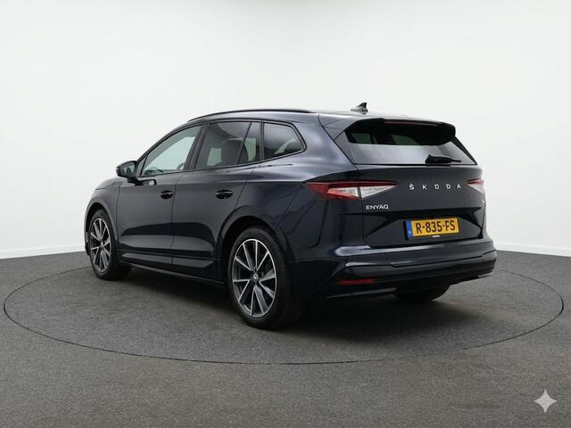 Skoda Enyaq iV 60 Sportline 180pk | Navigatie | Wegklapbare trekhaak | 20 inch Lichtmetalen velgen | Apple Carplay/- Android auto | Verwarmbare voorstoelen | Adaptieve cruise controle