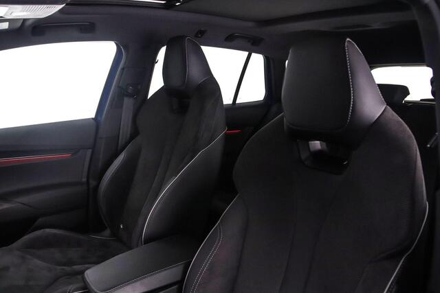 Skoda Enyaq iV 80 Sportline 204pk Automaat Trekhaak, Panoramadak, CANTON audio, Warmtepomp, Adaptive cruise control, Achteruitrijcamera, LED matrix koplampen