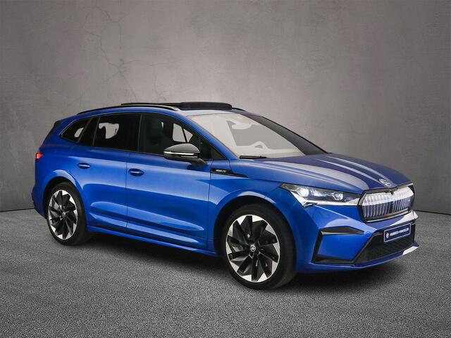Skoda Enyaq iV 80 Sportline 204pk Automaat Trekhaak, Panoramadak, CANTON audio, Warmtepomp, Adaptive cruise control, Achteruitrijcamera, LED matrix koplampen