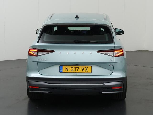Skoda Enyaq iV 80 | Navigatie | Cruise Control Adaptief | Stoelverwarming | Parkeercamera |