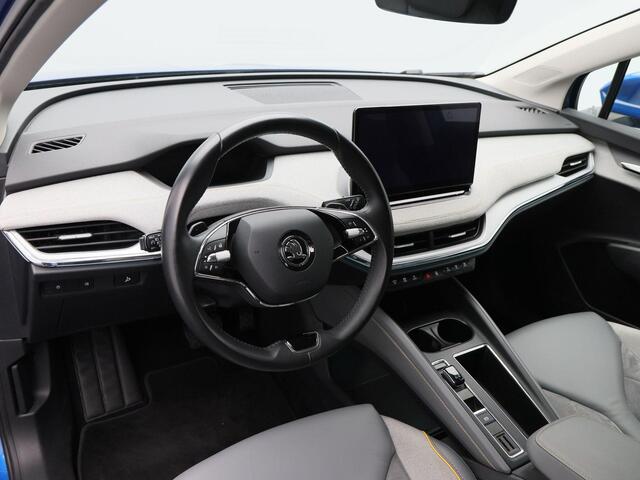 Skoda Enyaq iV 80 245 Pk | Stoel/Stuurverwarming | Trekhaak | Camera | Cruise Control | Half Leer | Warmtepomp | 20 Inch