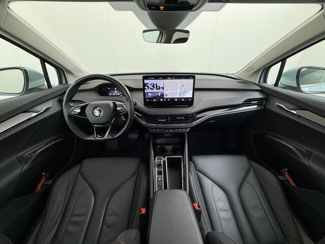 Skoda Enyaq iV 60 Panoramadak Leder Stuur+Stoel+Achterbankverwarming 3-Zone Ecc Navi Apple Carplay Android Auto Draadloze Telefoonlader SOH 90.6% Elek.Achterklep Privacy Glas Lmv 20" Led Pdc Isofix DAB Lane Assist Dealeronderhouden Origineel Nederlandse Auto Zeer Comple