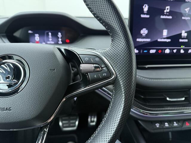 Skoda Enyaq iV 80 Sportline | 204 PK | SoH 86% | Trekhaak wegklapbaar | Warmtepomp | Adaptive Cruise Control | 360 graden camera | Navigatiesysteem | Matrix LED |