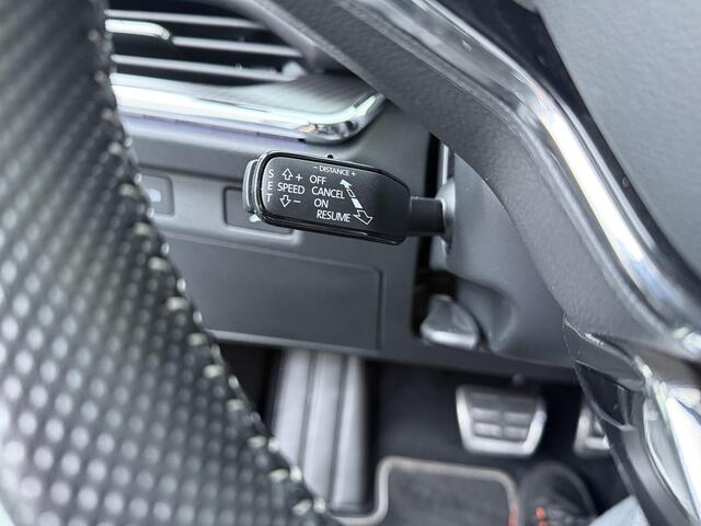 Skoda Enyaq iV 80 Sportline | 204 PK | SoH 86% | Trekhaak wegklapbaar | Warmtepomp | Adaptive Cruise Control | 360 graden camera | Navigatiesysteem | Matrix LED |
