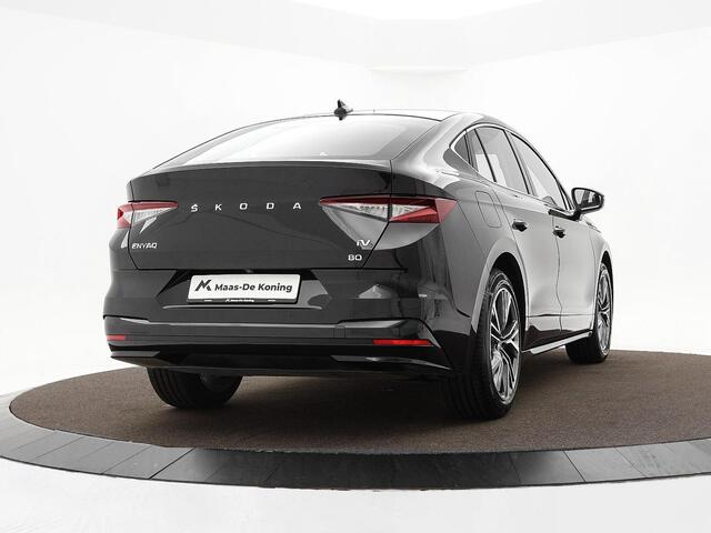 Skoda Enyaq iV Coupé 80 204pk · SOH 96,5% · Panoramadak · Camera · Apple/Android Car Play · Cruise Control · 20"Velgen · Sfeerverlichting ·