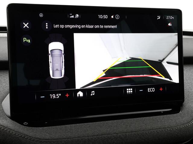 Skoda Enyaq iV Coupé 80 204pk · SOH 96,5% · Panoramadak · Camera · Apple/Android Car Play · Cruise Control · 20"Velgen · Sfeerverlichting ·