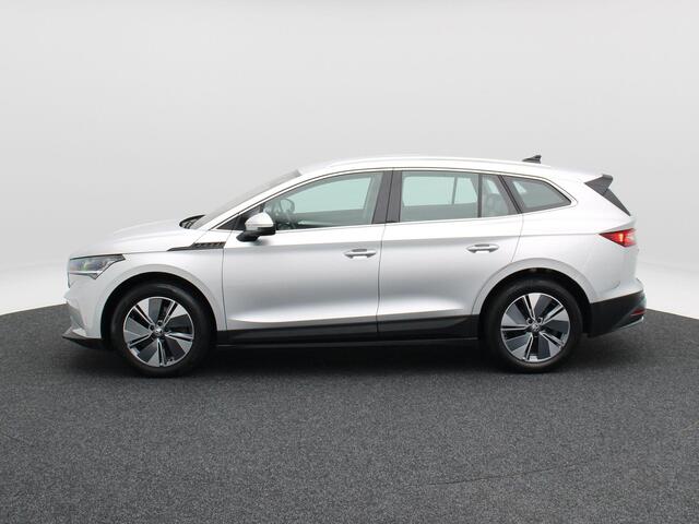 Skoda Enyaq iV 80 Business Edition Plus 204 Pk | Trekhaak | Stoelverwarming | Adaptive cruise | Matrix LED | Camera | CarPlay | 19 Inch | 88.364 Km !!