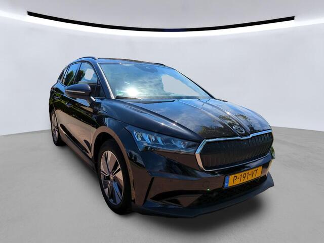 Skoda Enyaq iV 60 / Navigatie / Camera / Parkeersensoren V+A / Lichtmetaal 19 inch /