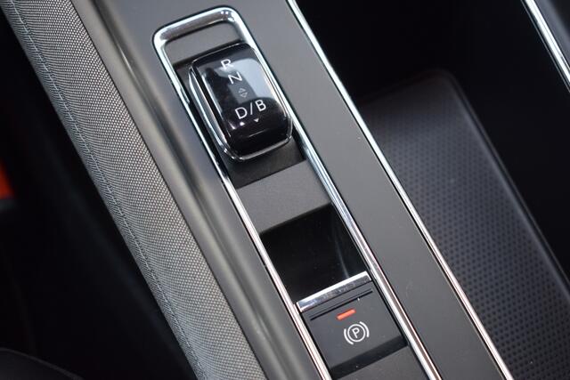 Skoda Enyaq iV 60 SOH 91% LED | Carplay | Virtual | Standkachel | Camera | Half Leder | Sfeerverlichting