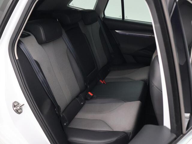 Skoda Enyaq iV 80 204 PK SOH 89,42% + WEGKL. TREKHAAK | SFEERVERL | STANDKACHEL | CAMERA | STUURWIELVER. | CARPLAY