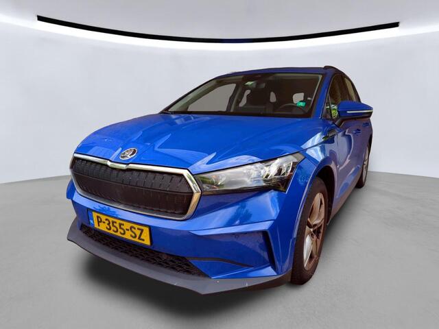 Skoda Enyaq iV 60 180pk 58kWh Automaat / Navigatie / Clima / Parkeersensoren / LED verlichting / App-connect TRANS