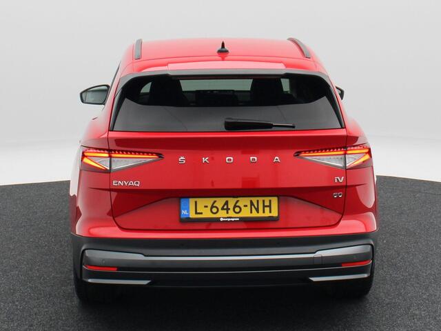 Skoda Enyaq iV 60 First Edition 179 Pk | Stoel/Stuurverwarming | Adaptive Cruise | Matrix LED | Camera | CarPlay | 20 Inch | 86.442 Km !!