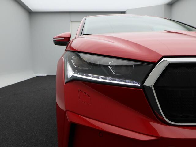 Skoda Enyaq iV 60 First Edition 179 Pk | Stoel/Stuurverwarming | Adaptive Cruise | Matrix LED | Camera | CarPlay | 20 Inch | 86.442 Km !!