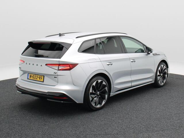Skoda Enyaq iV 80 Sportline 204 Pk | Stoel/Stuur Verwarming | Achterbank Verwarmd | Cruise Control | Camera | Alacantara | CarPlay | 21 Inch