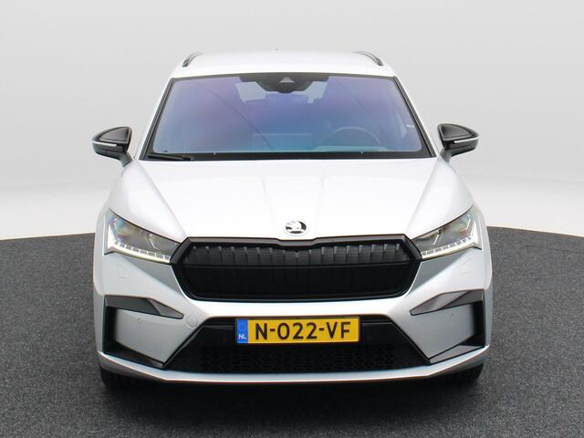 Skoda Enyaq iV 80 Sportline 204 Pk | Stoel/Stuur Verwarming | Achterbank Verwarmd | Cruise Control | Camera | Alacantara | CarPlay | 21 Inch