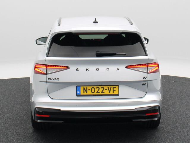 Skoda Enyaq iV 80 Sportline 204 Pk | Stoel/Stuur Verwarming | Achterbank Verwarmd | Cruise Control | Camera | Alacantara | CarPlay | 21 Inch