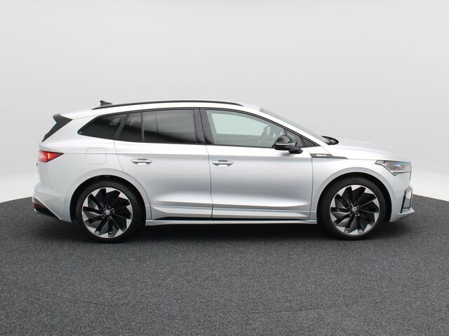 Skoda Enyaq iV 80 Sportline 204 Pk | Stoel/Stuur Verwarming | Achterbank Verwarmd | Cruise Control | Camera | Alacantara | CarPlay | 21 Inch