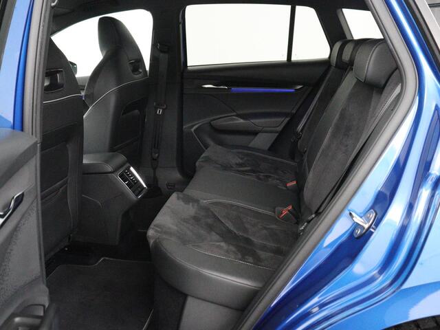 Skoda Enyaq iV 80 Sportline | SOH 92.7% | Leder/alcantara | Stuur/stoel verwarming | Camera | Park assist | Cruise control | Carplay | Sfeerverlichting | 21''