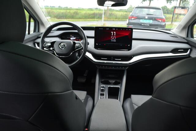 Skoda Enyaq iV 60 SOH 91.38% Panoramadak | Achteruitrijcamera | Head Up | Leyless | Cruise control adaptief met stop&go